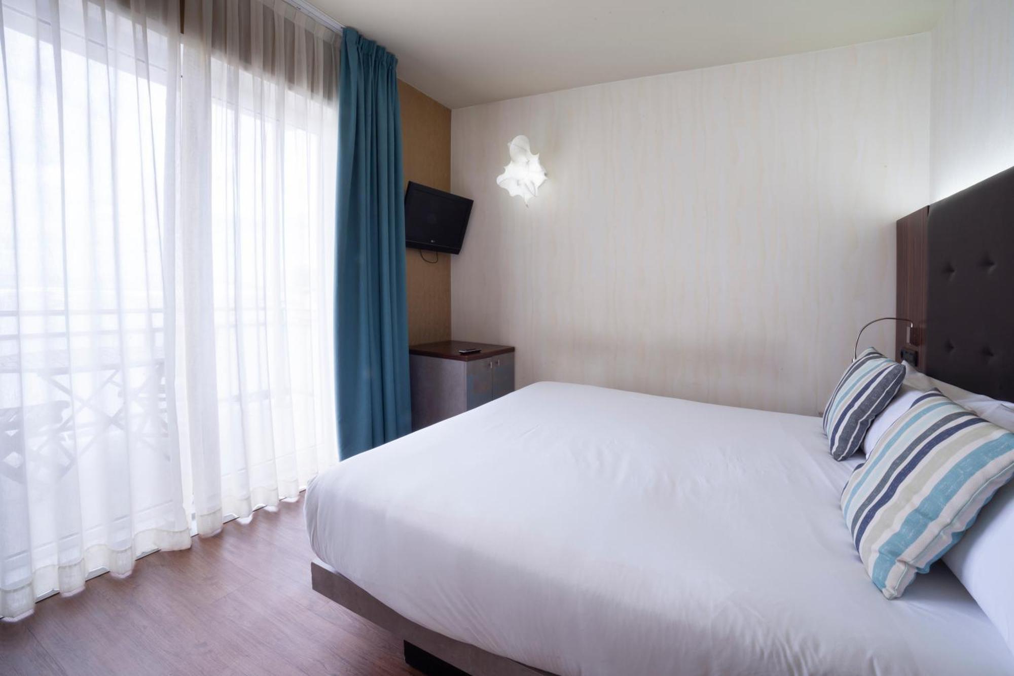 Petit Palace Tamarises Guecho Quarto foto