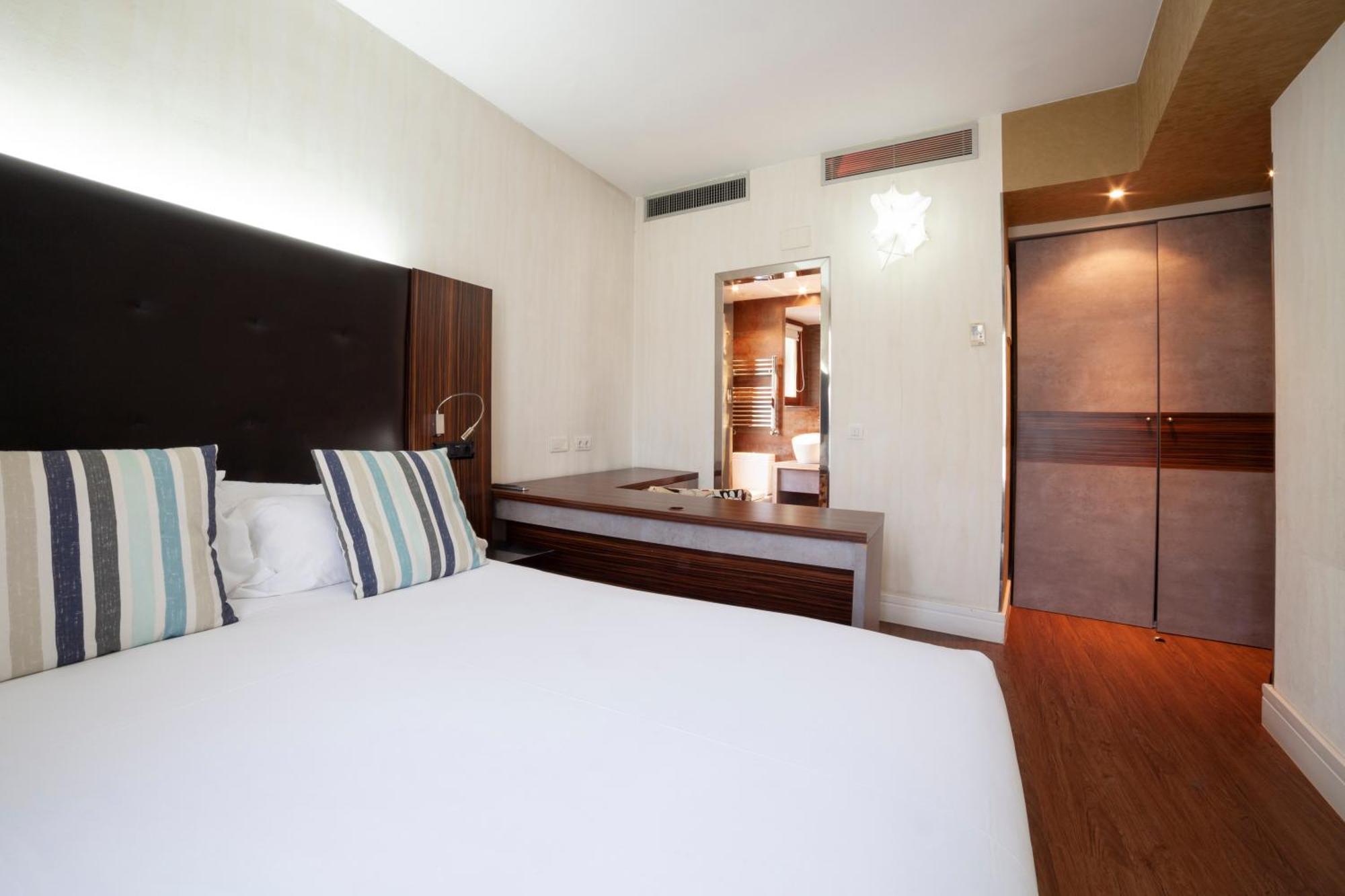 Petit Palace Tamarises Guecho Quarto foto